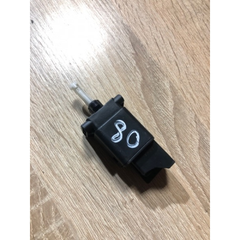 Концевик двери (электрика) Mazda 6 GG 2007 2.0 RF7J