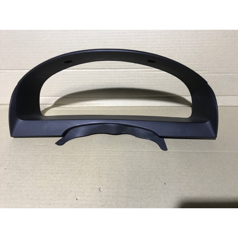 Накладка панелі приладів (салон) KIA Sorento BL 2007 2.5 CRDI 848303е900