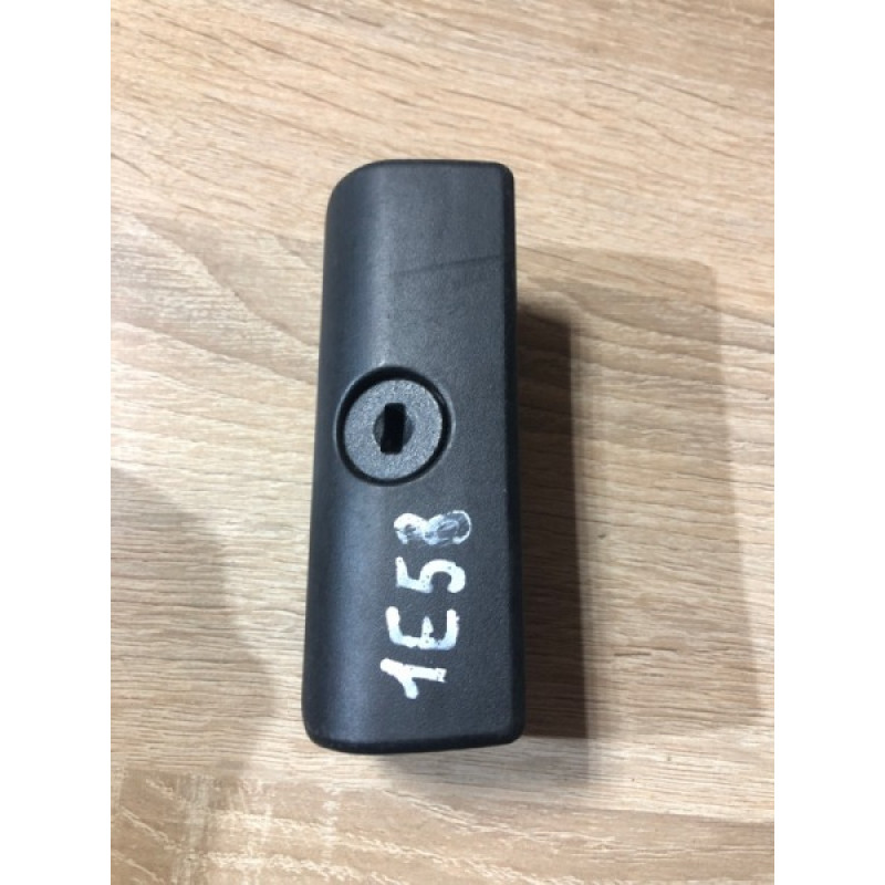 Замок бардачка (салон) BMW X5 E53 2003 M62B44