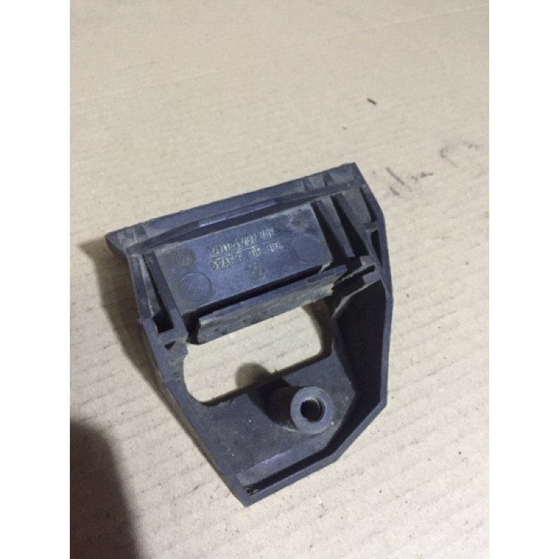 Крепление радиатора (кузов и элементы) BMW 5-series E39 17111737706