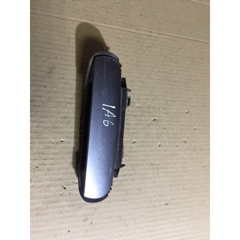 Ручка двери внешняя (кузов и элементы) AUDI A6 C5 2001 2.5 AKE 4B0839205