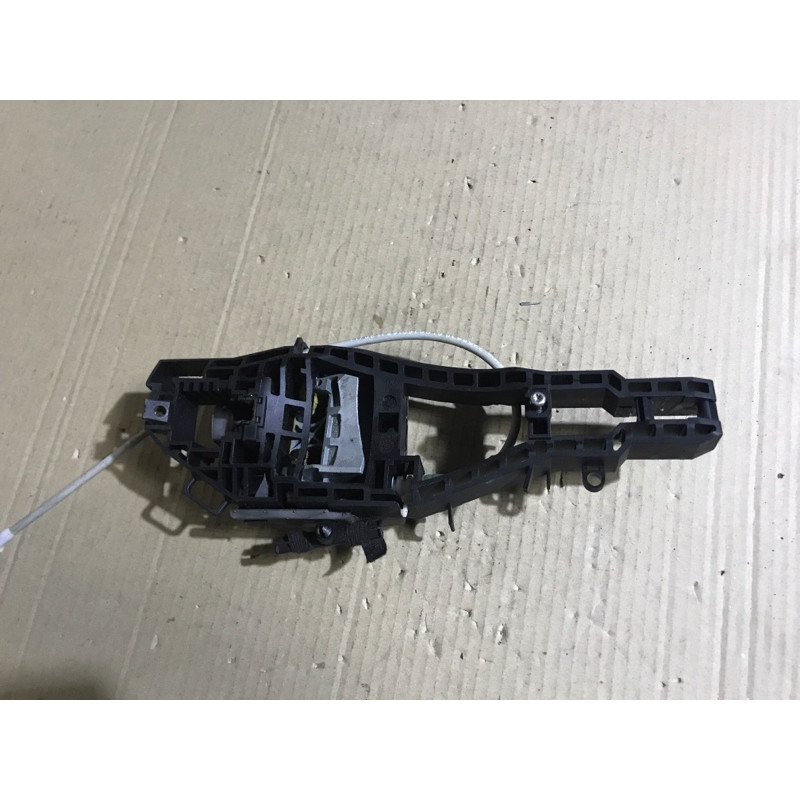 Кронштейн ручки двери (кузов и элементы) BMW 3-series F30 2013 N26B20 51217242568