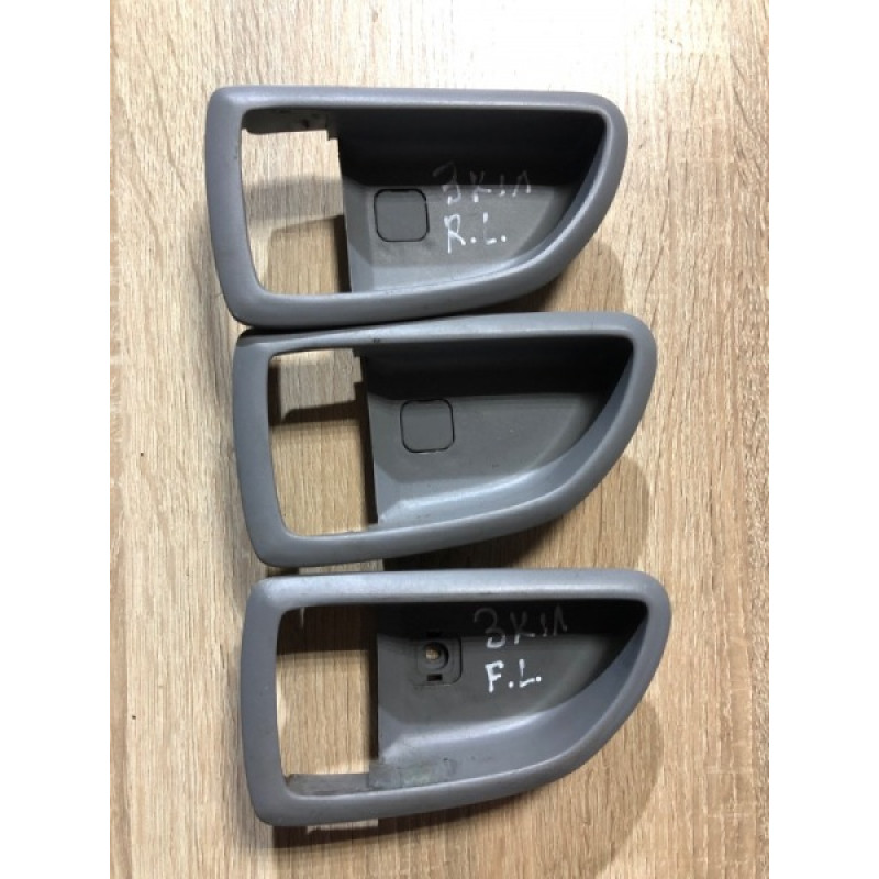 Ручка дверей внутрішня (салон) KIA Sorento BL 2005 2.5 CRDI 826213e000