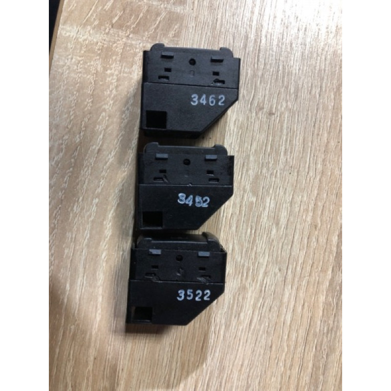 Кнопка стеклоподъемника (электрика / кнопки) Volkswagen Passat B5 2003 2.5 AKN 1j0959855