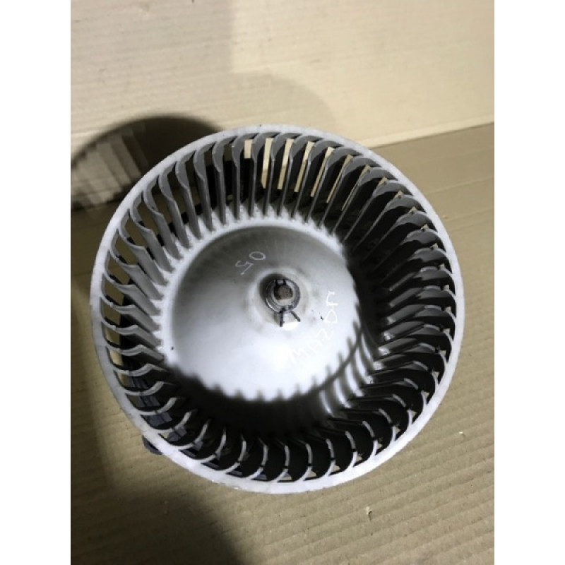 Мотор печки (отопление и кондиционирование) Mazda 6 GG 2004 2.0 RF5