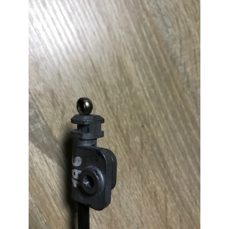 Трос переключения передач (трансмиссия) AUDI A6 C5 2001 2.5 AKE 8D1713575