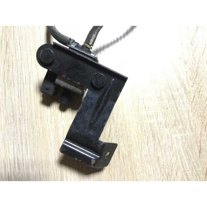 Вакуумный клапан (двигатель и элементы) BMW X5 E53 2003 M62B44 72234013