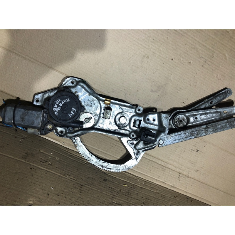 Механизм стеклоподъемника с мотором (кузов и элементы) BMW 5-series E34 51321944070