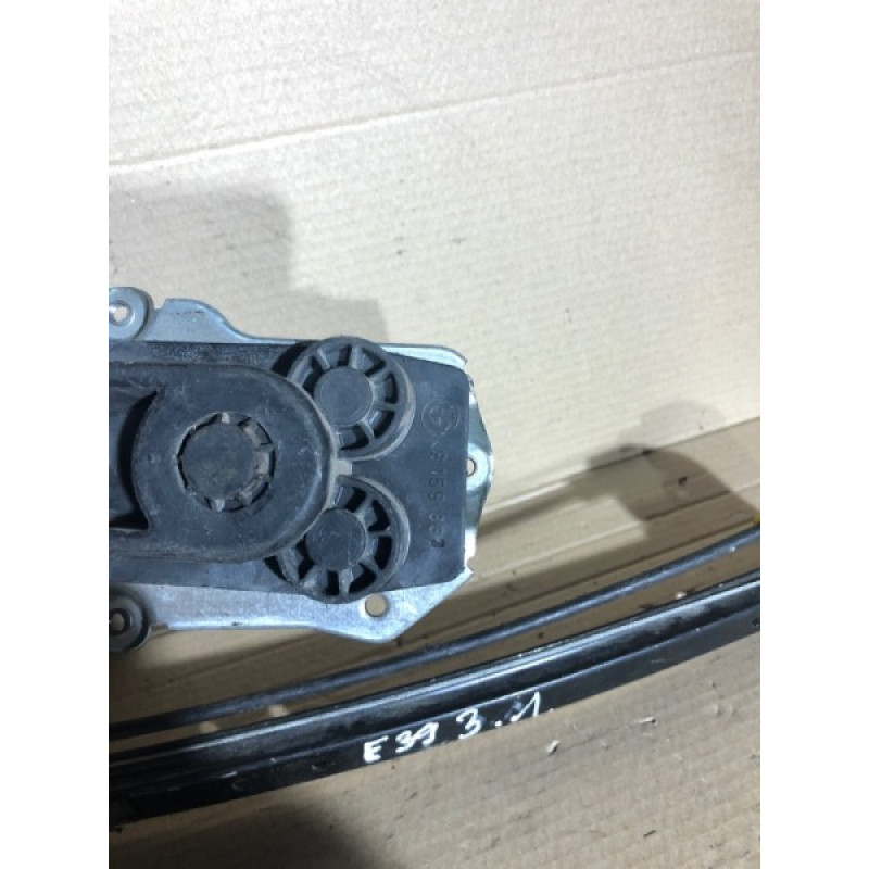 Механизм стеклоподъемника с мотором (кузов и элементы) BMW 5-series E39 51348159833