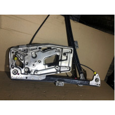 Механизм стеклоподъемника с мотором