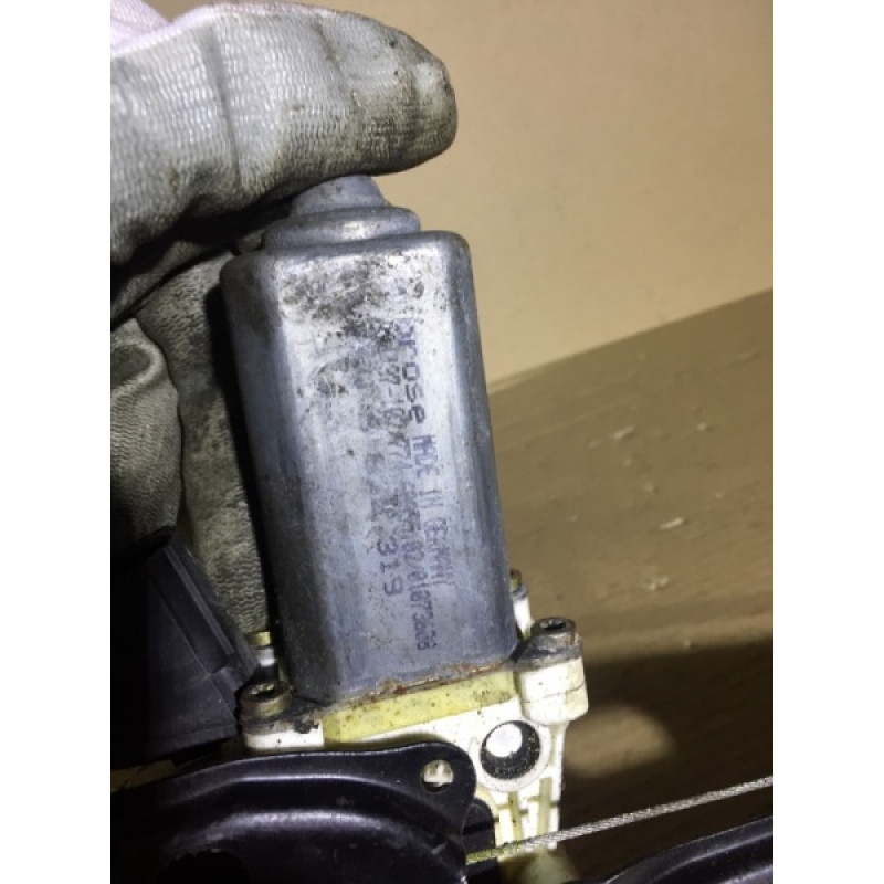 Механизм стеклоподъемника с мотором (кузов и элементы) BMW 5-series E60 M54b30 7034387