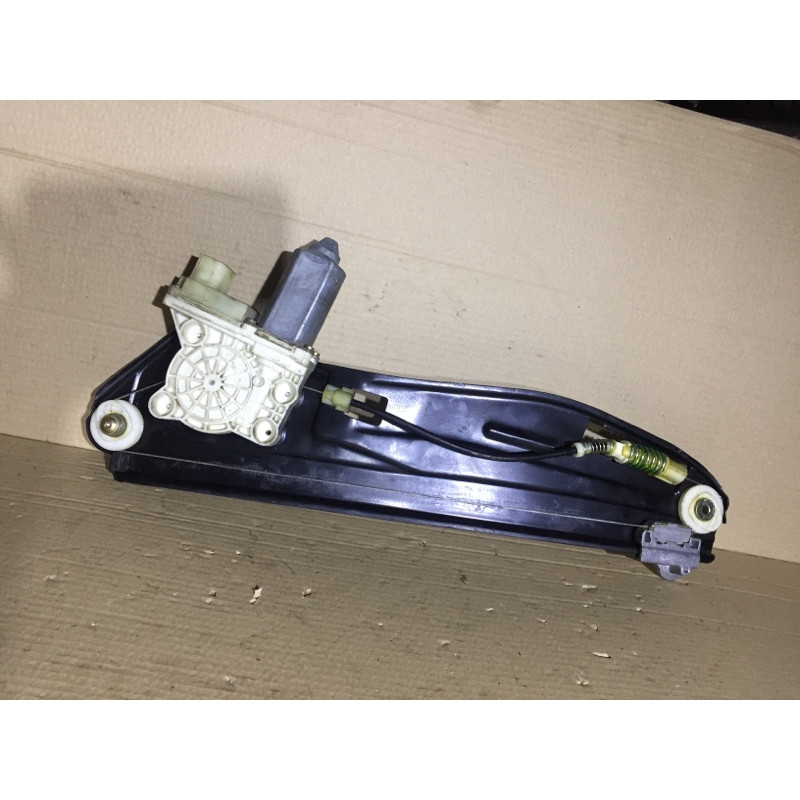 Механизм стеклоподъемника с мотором (кузов и элементы) BMW 7-series E65 N62B44 7024813