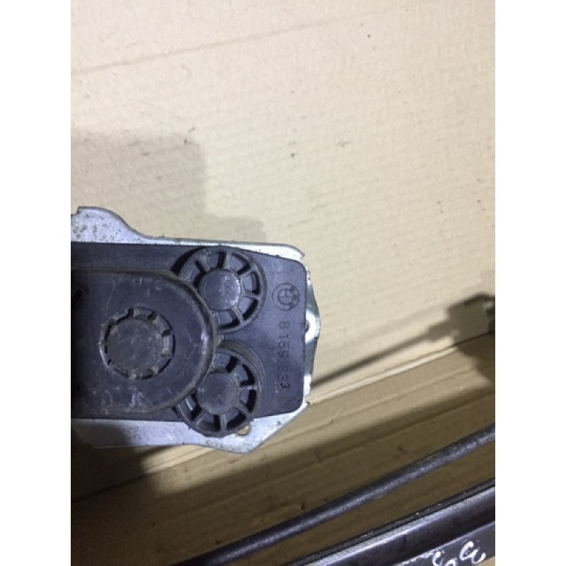 Механизм стеклоподъемника с мотором (кузов и элементы) BMW 5-series E39 51348159833