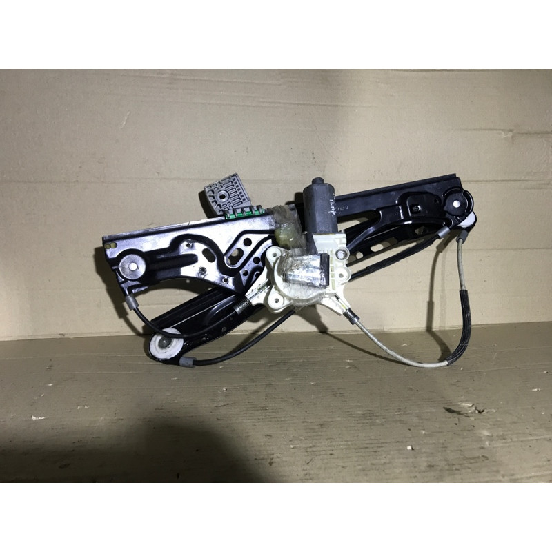 Механизм стеклоподъемника с мотором (кузов и элементы) Mercedes-Benz E-class W211 2006 3.2 M112.946 A2117200446