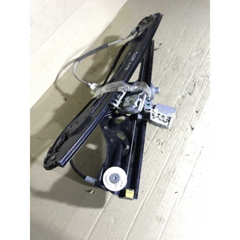 Механизм стеклоподъемника с мотором (кузов и элементы) Mercedes-Benz E-class W211 2006 3.2 M112.946 A2117200446