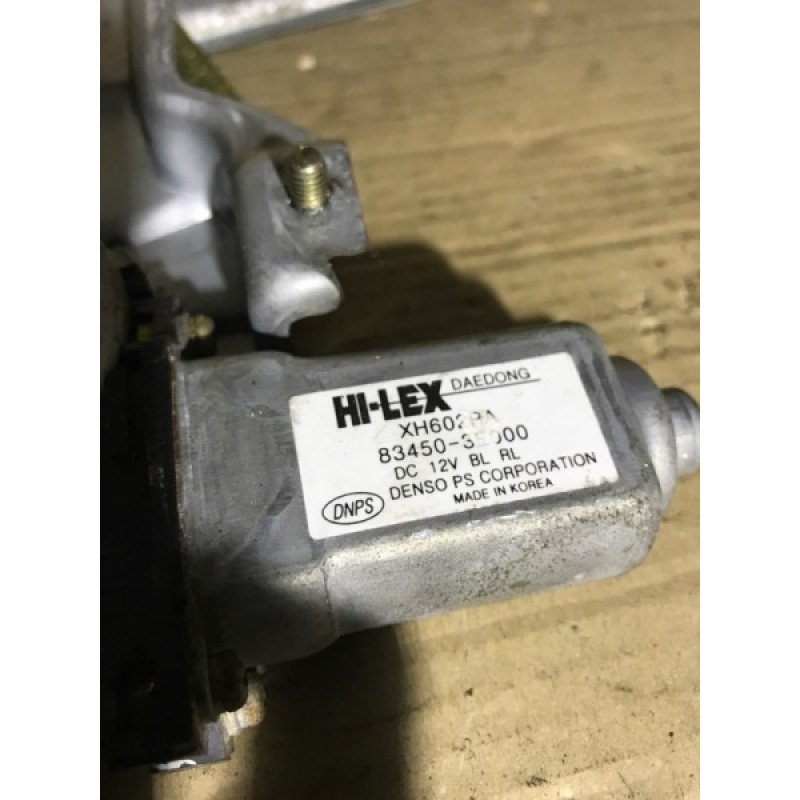 Механізм склопідйомника з мотором (кузов і елементи) KIA Sorento BL 2007 2.5 CRDI 834503E000