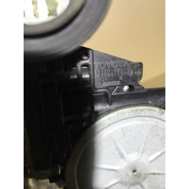 Механизм стеклоподъемника с мотором (кузов и элементы) Lexus RX XU30 2007 3.0 1MZ-FE 8572058010