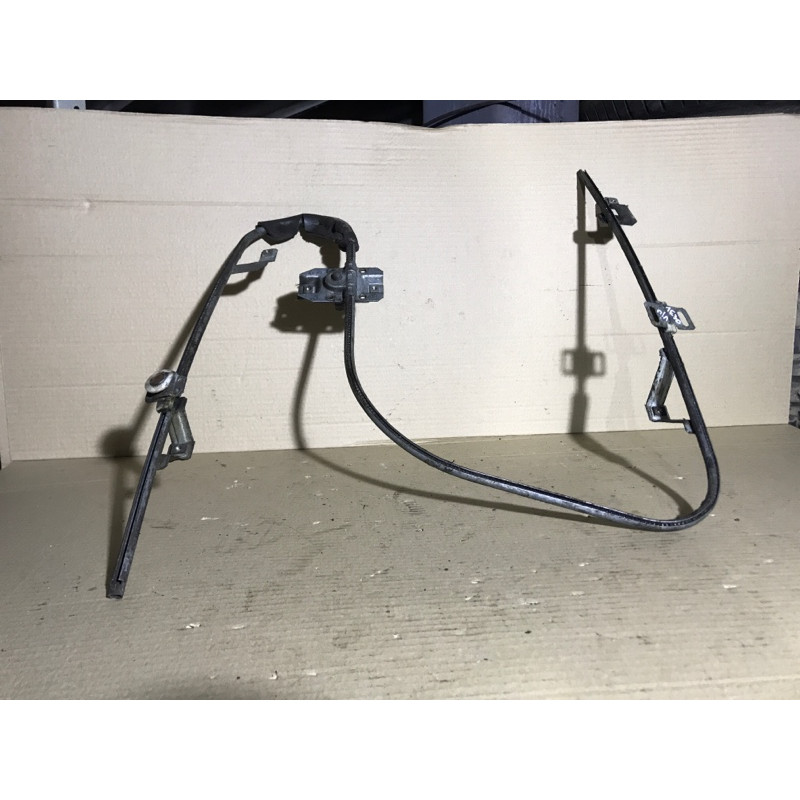 Механизм стеклоподъемника с мотором (кузов и элементы) BMW 3-series E30 M21d24 51321906853