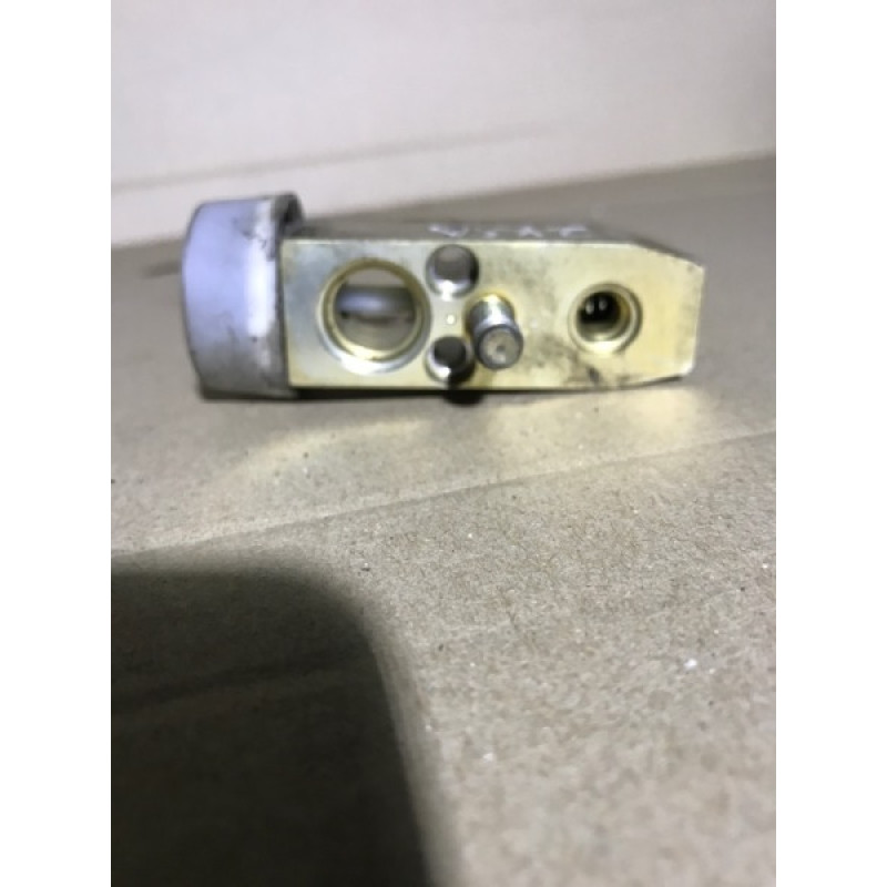 Клапан испарителя кондиционера (отопление и кондиционирование) KIA Sorento BL 2007 2.5 CRDI 976263E300