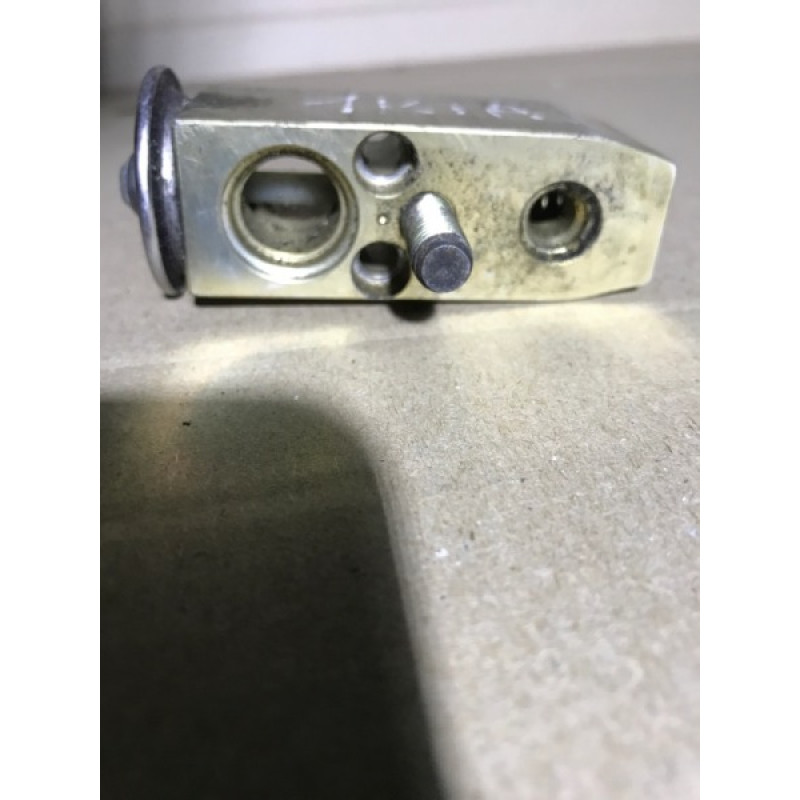 Клапан испарителя кондиционера (отопление и кондиционирование) KIA Sorento BL 2005 2.5 CRDI 976263E300