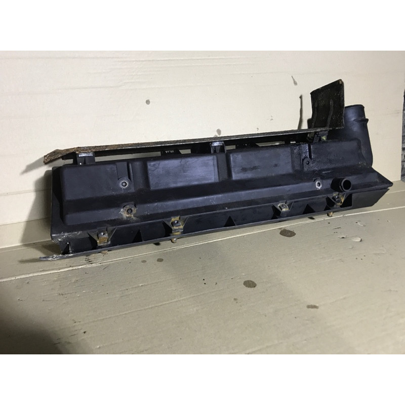 Корпус воздушного фильтра (впускная система) BMW 5-series E39 4618512949