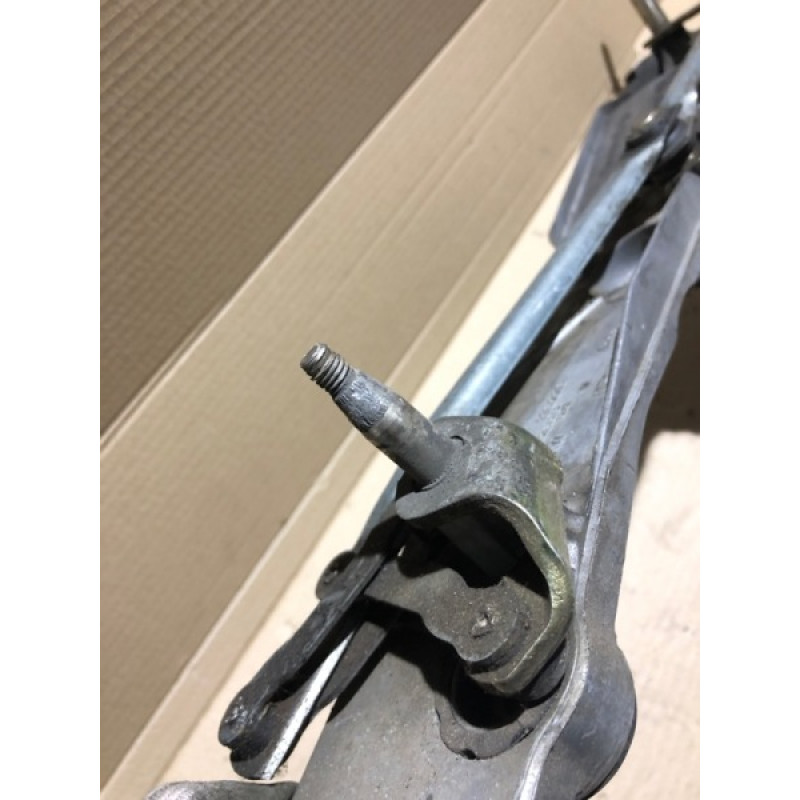 Трапеция дворников (кузов и элементы) BMW 5-series E39 67638360603