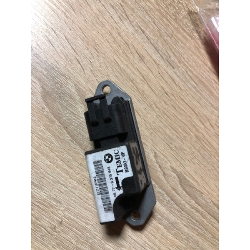 Датчик удара (электрика / датчики) BMW 7-series E38 65778375643