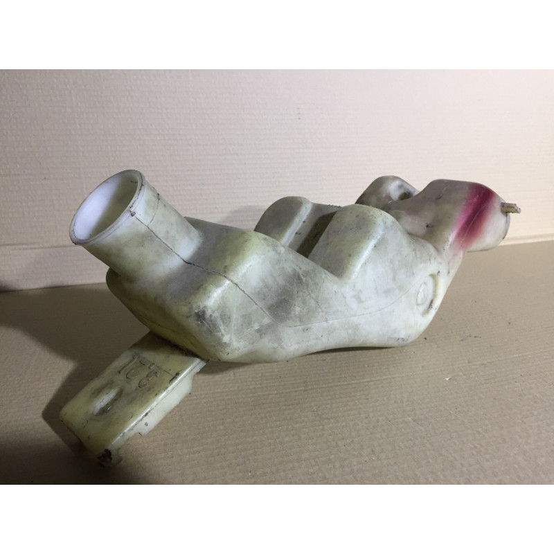 Бачок омывателя (кузов и элементы) BMW 5-series E34 1994 M43b18 61661378612