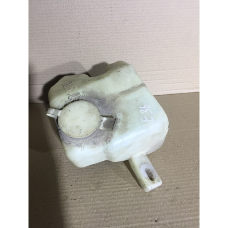 Бачок омывателя (кузов и элементы) BMW 3-series E36 61661387383