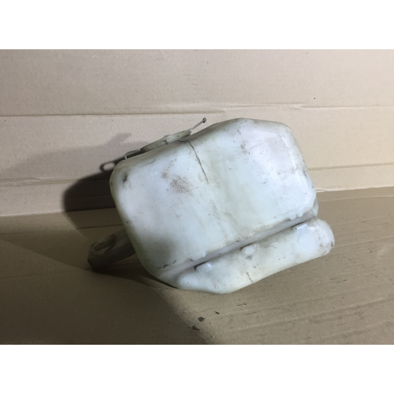 Бачок омывателя (кузов и элементы) BMW 3-series E36 61661387384