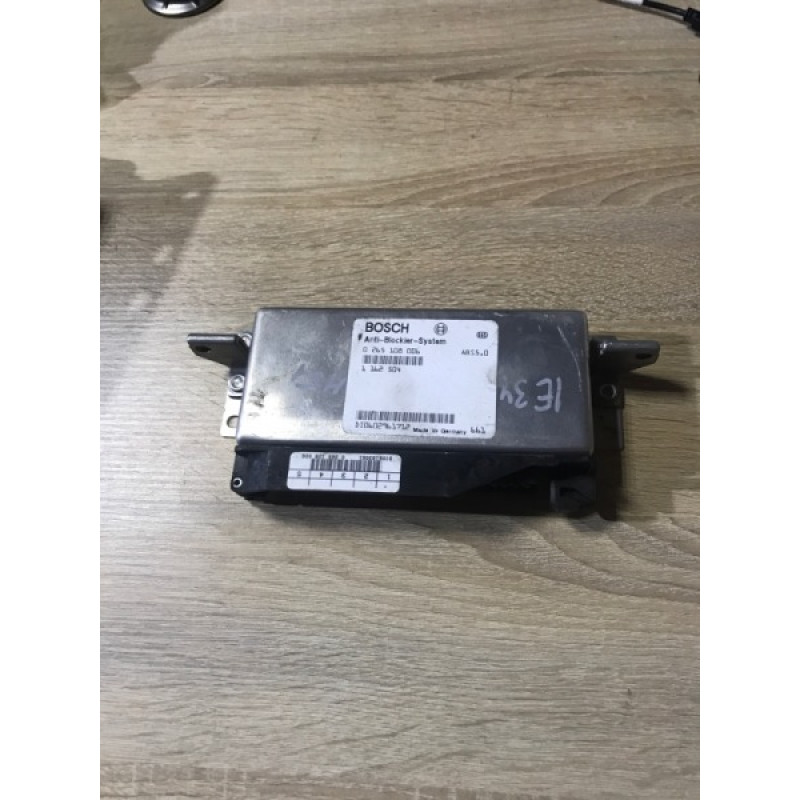 Блок управления abs (электрика / блоки управления) BMW 5-series E34 1994 M51d25 34521162504