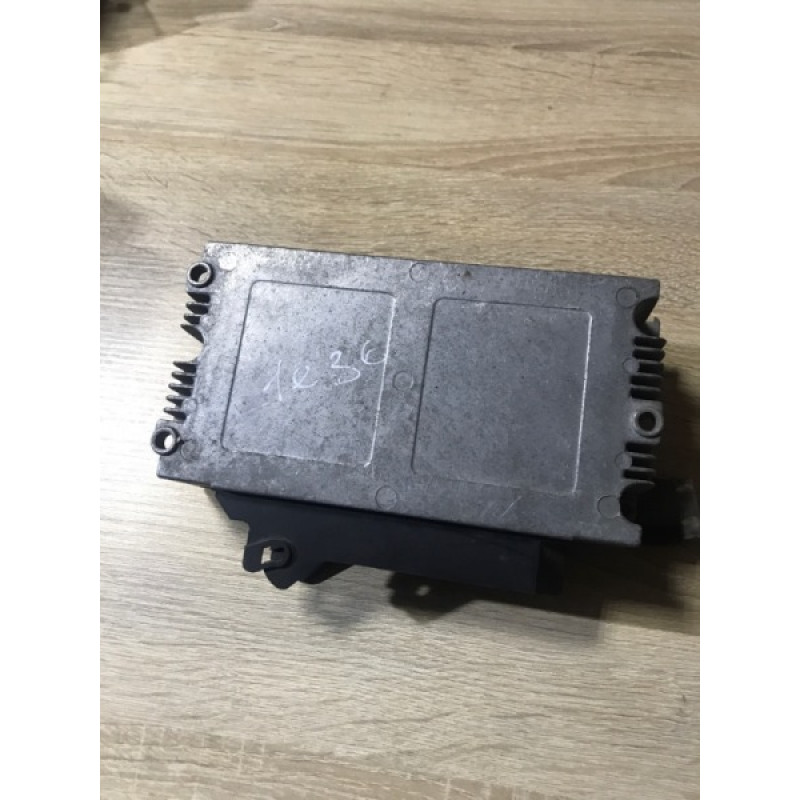 Блок управління ABS (електрика / блоки управління) BMW 3-series E36 M40B18 34521138219