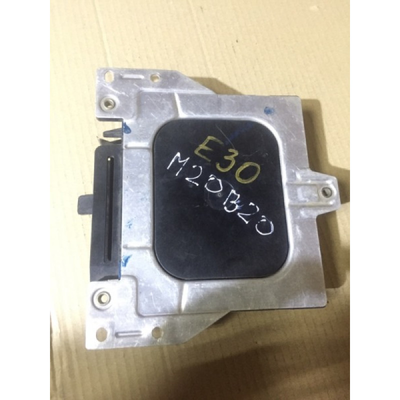 ЭБУ (электрика / блок управления) BMW 3-series E30 0280001301