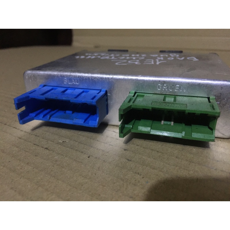 Блок системы диагностики (электрика / блок управления) BMW 7-series E32 1990 M70b50 61351379379