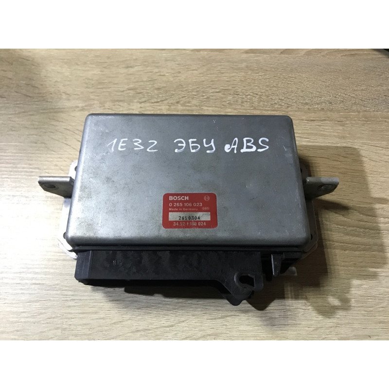 Блок управления abs (электрика / блок управления) BMW 7-series E32 1990 M70b50 34521160024