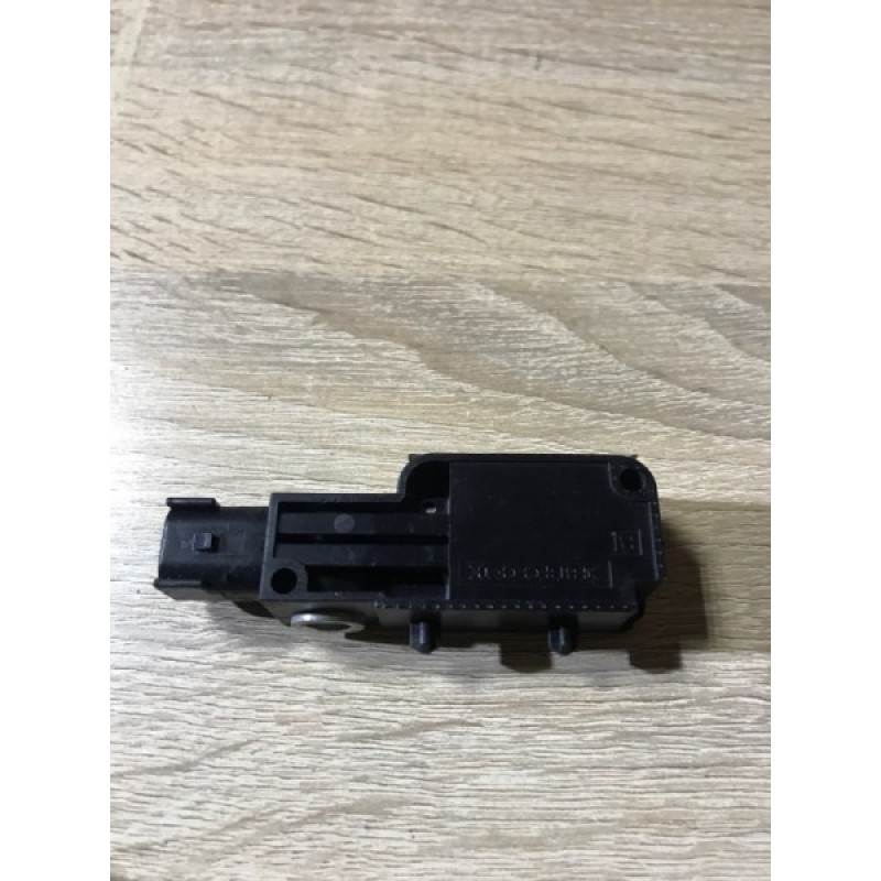 Датчик удара (электрика / датчики) Mazda 6 GG 2002 2.0 RF5 GJ6A57KC0