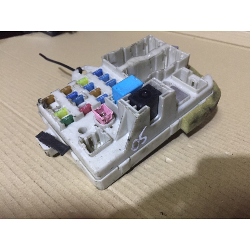 Блок предохранителей (электрика) Mazda 6 GG 2004 2.0 RF5 50 2102