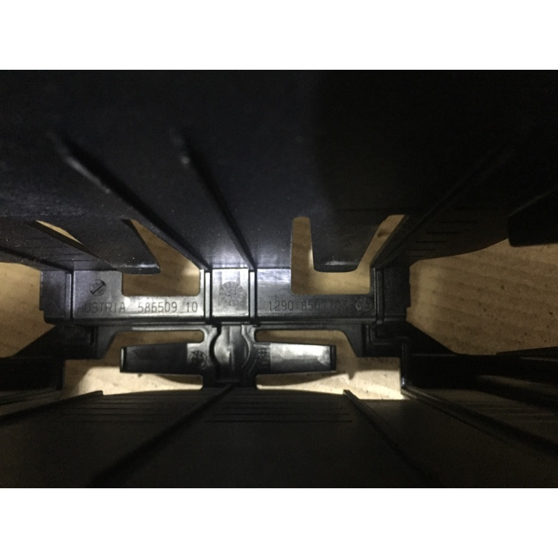 Пластик подкапотный (кузов и элементы) BMW 3-series F30 2013 N47D20 12908507703