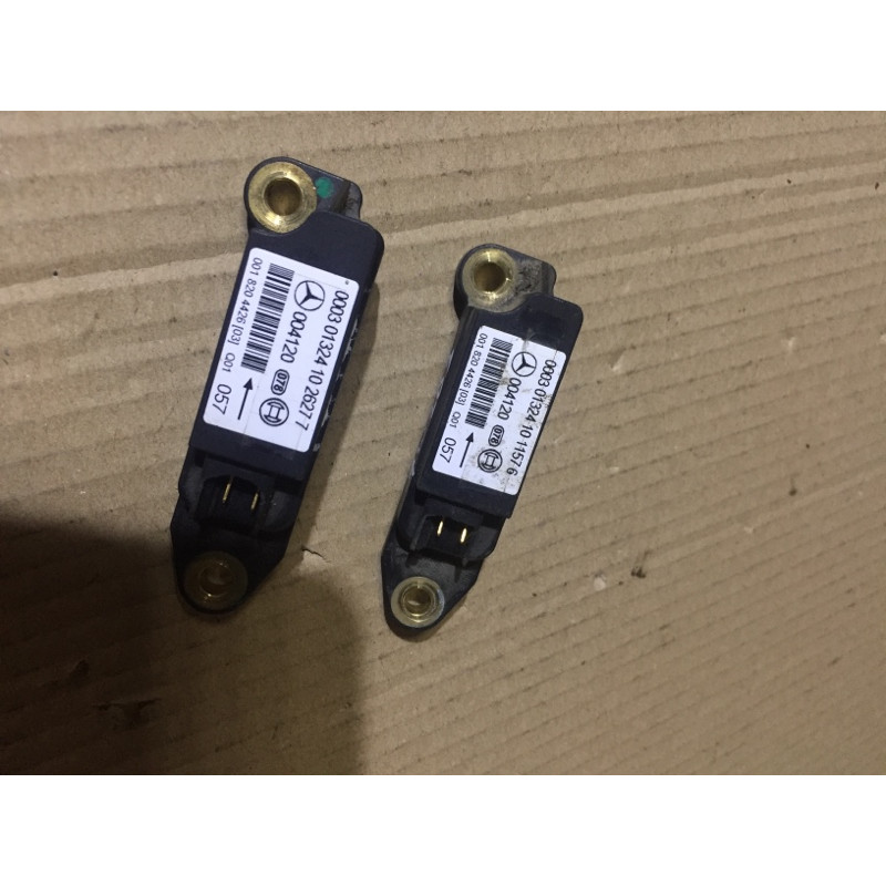 Датчик удара (электрика / датчики) Mercedes-Benz C-class W203 1.8 M111.951 0018204426