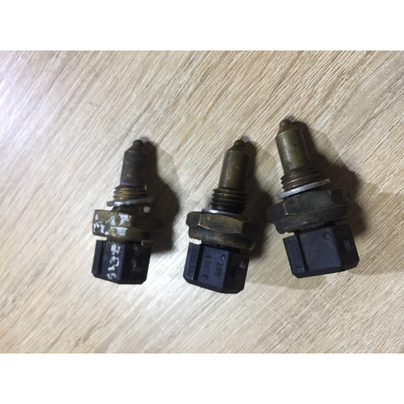 Датчик температуры охлаждающей жидкости (электрика / датчики) BMW 5-series E39 13621433076