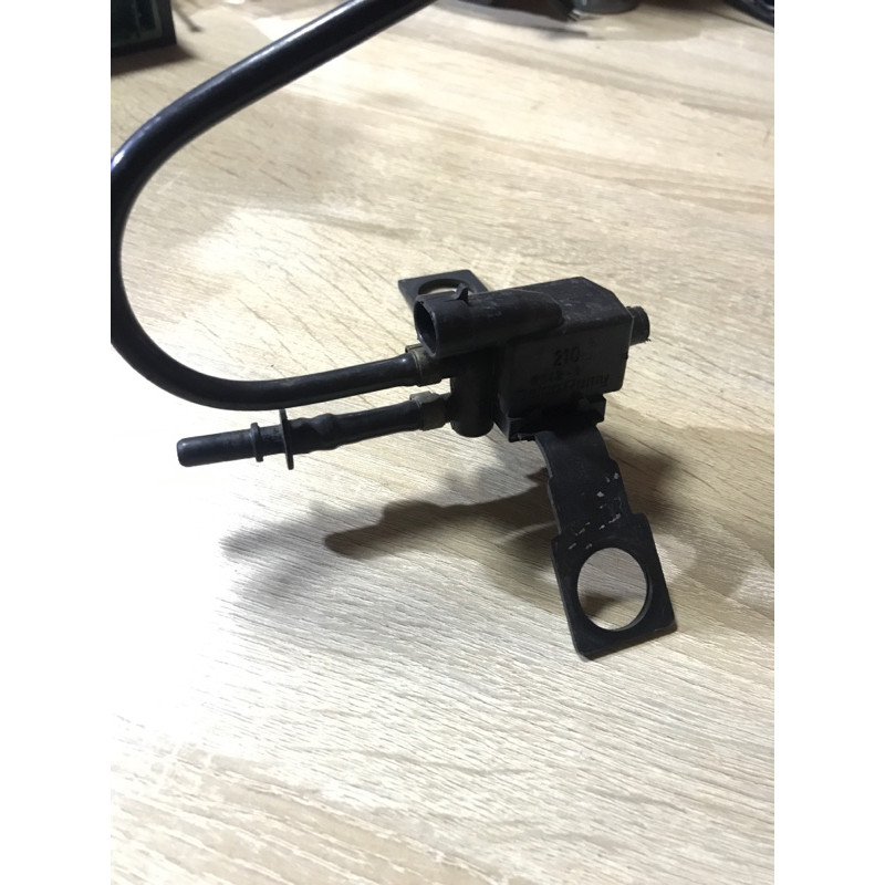 Вакуумный клапан (двигатель и элементы) LAND ROVER FREELANDER L314 1999 1.8B