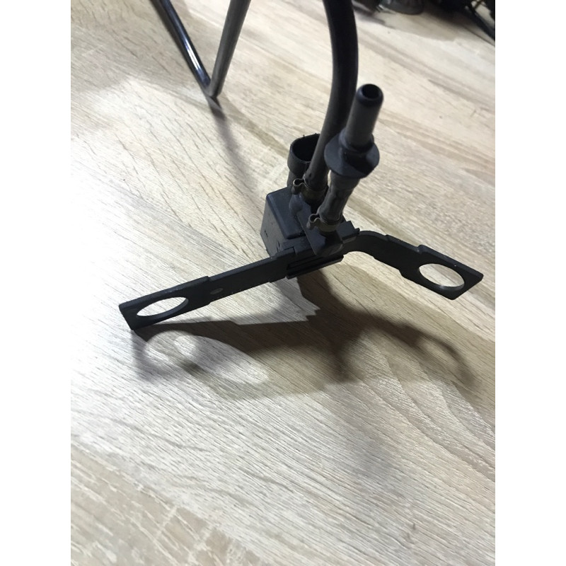 Вакуумный клапан (двигатель и элементы) LAND ROVER FREELANDER L314 1999 1.8B