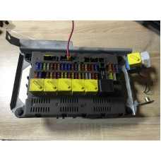 Блок предохранителей