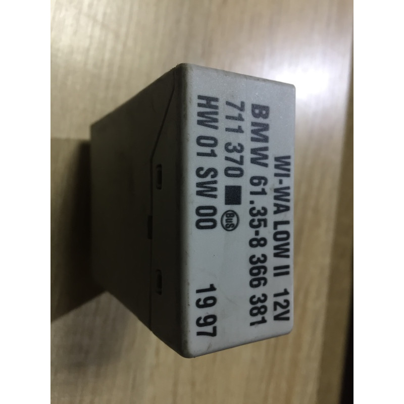 Блок управления стеклоочистителей (электрика / блоки управления) BMW 3-series E36 1996 M43b16 61358366381