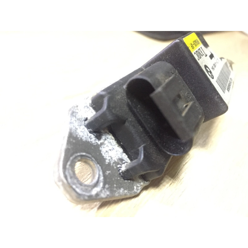 Датчик удара (электрика / датчики) BMW 3-series E46 1999 M43B19 65776902054