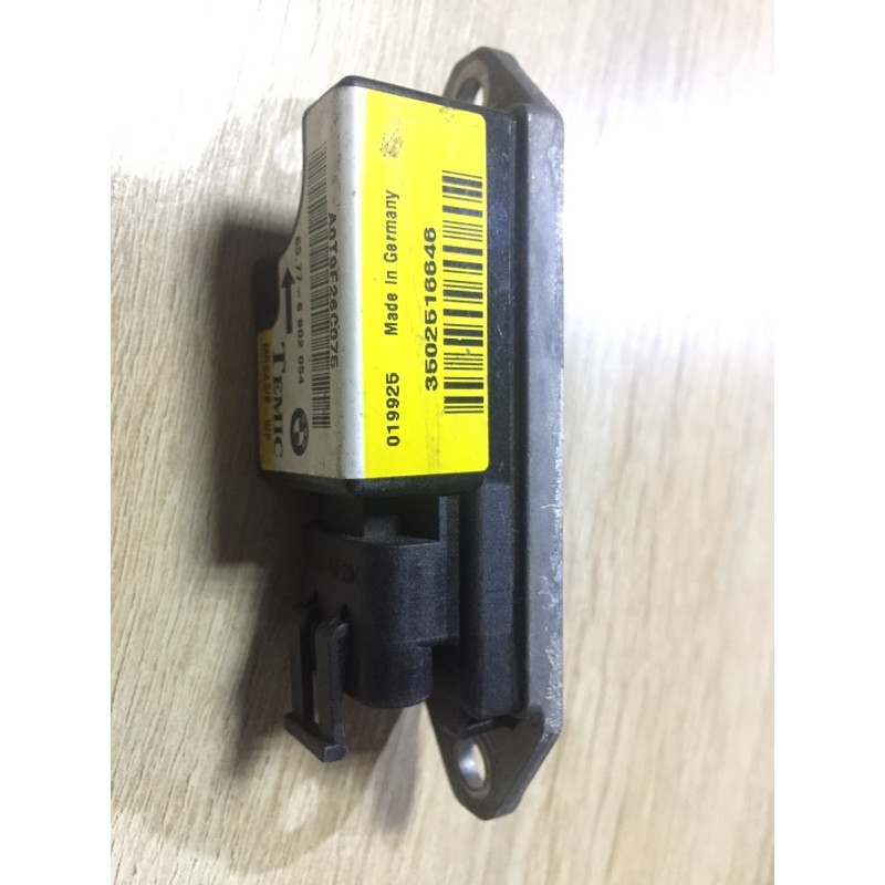 Датчик удара (электрика / датчики) BMW 3-series E46 65776902054