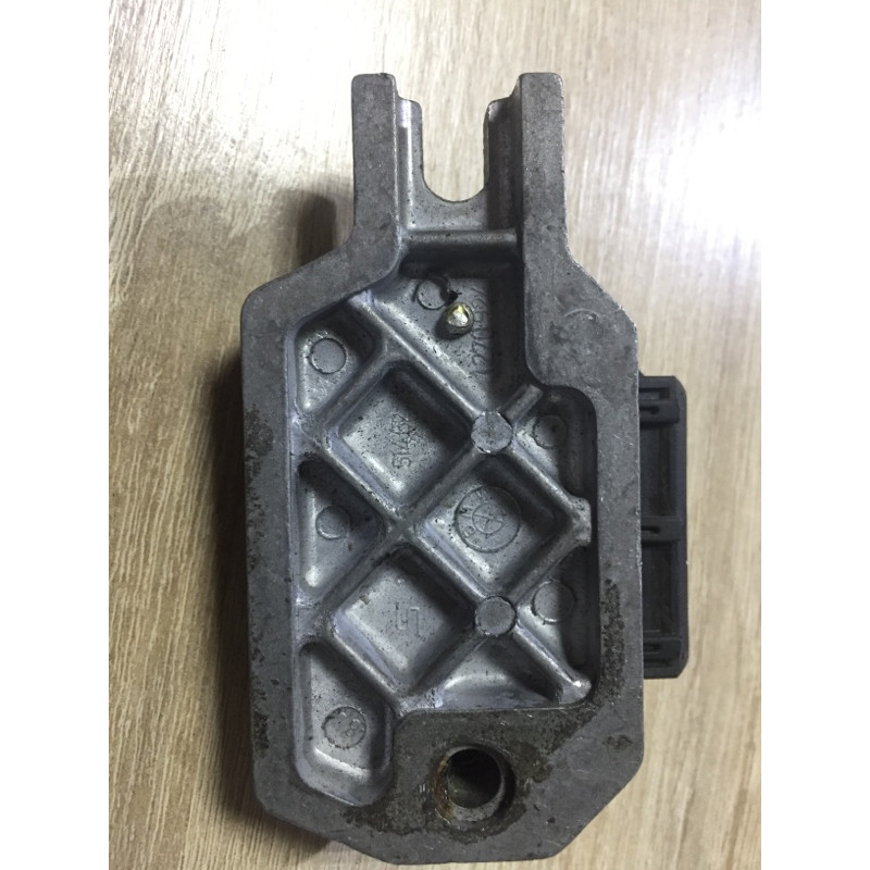 Блок управления зажиганием (электрика) BMW 3-series E30 0227100111