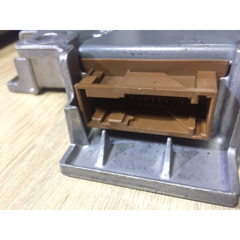 Блок управления airbag (airbag/безопасность) Opel Vectra C 2004 2.2 SE 13170588