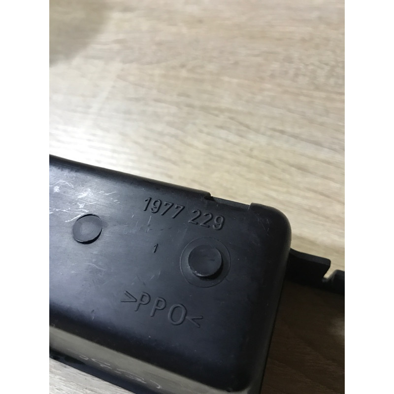 Ящик центральной консоли (салон) BMW 3-series E36 1993 M40B18 51 16 1 977 229