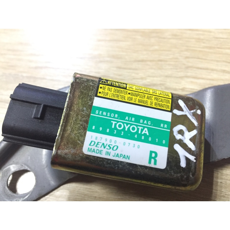 Датчик удара (электрика / датчики) Lexus RX XU30 2007 3.0 1MZ-FE 8983348010